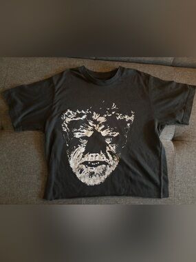 Universal monsters Wolfman cropped tee
